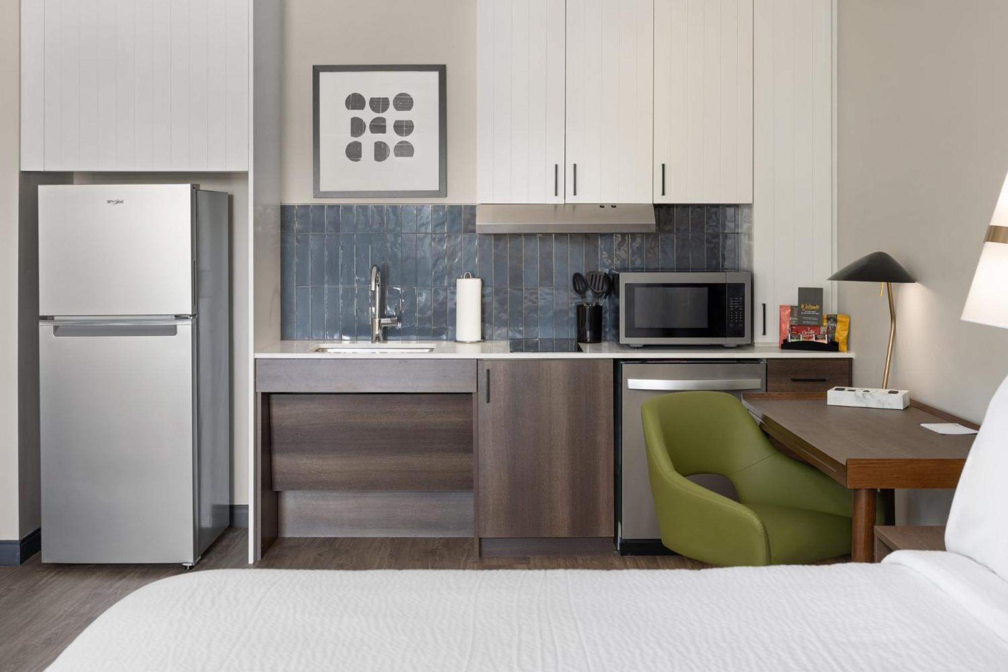 Staybridge Suites Rehoboth Beach By Ihg Льюис Экстерьер фото